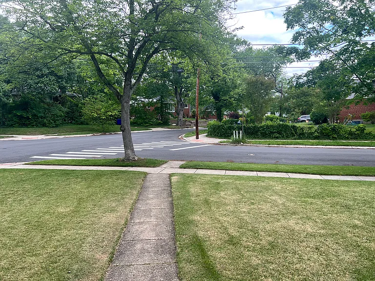 10230 Conover Dr — Photo 11