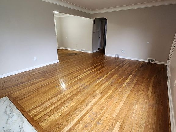 2nd image of 3777 Monticello Blvd