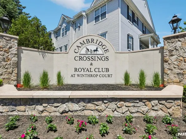 22 Devonshire Dr #128, Clifton, NJ 07013