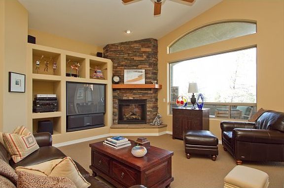 4th image of 1780 W Windy Walk Ln