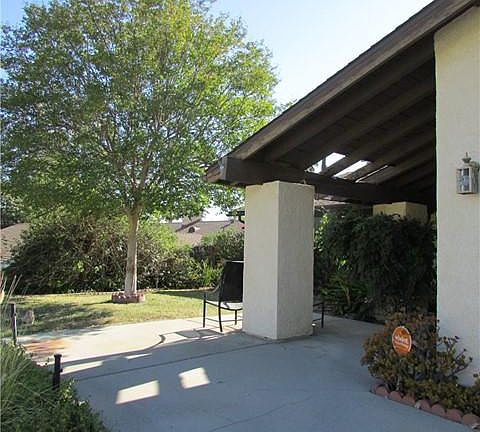 3rd image of 2930 Palm Ave