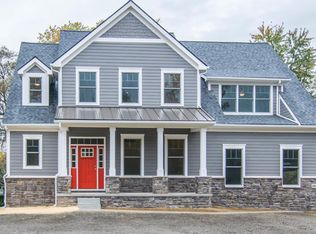 4842 Birkdale Dr, Ann Arbor, MI 48103