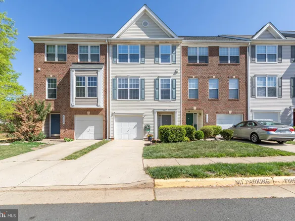 45522 Lake Haven Ter, Sterling, VA 20165