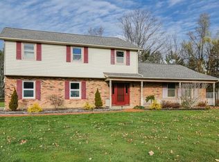 7478 Wilson Mills Rd, Chesterland, OH 44026