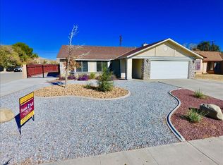 2071 Matthew Ave, Rosamond, CA 93560