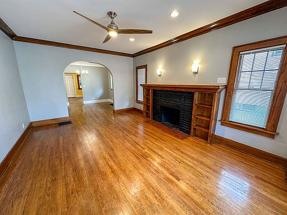 2nd image of 1344 Hall St SE #1