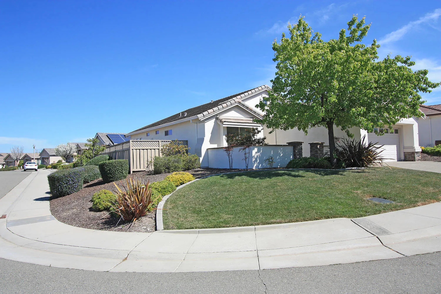 1900 Graeagle Ln photo 1