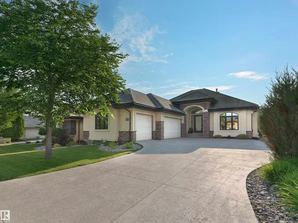 3407 Watson Pl SW, Edmonton, AB T6W 0P3