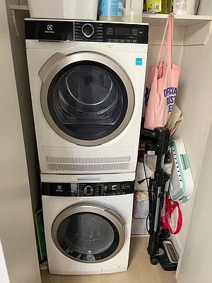 Rented by Center Avenue Equity Co LTD | media 15