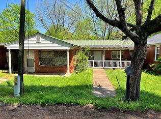 80 Coleman St, Big Sandy, TN 38221