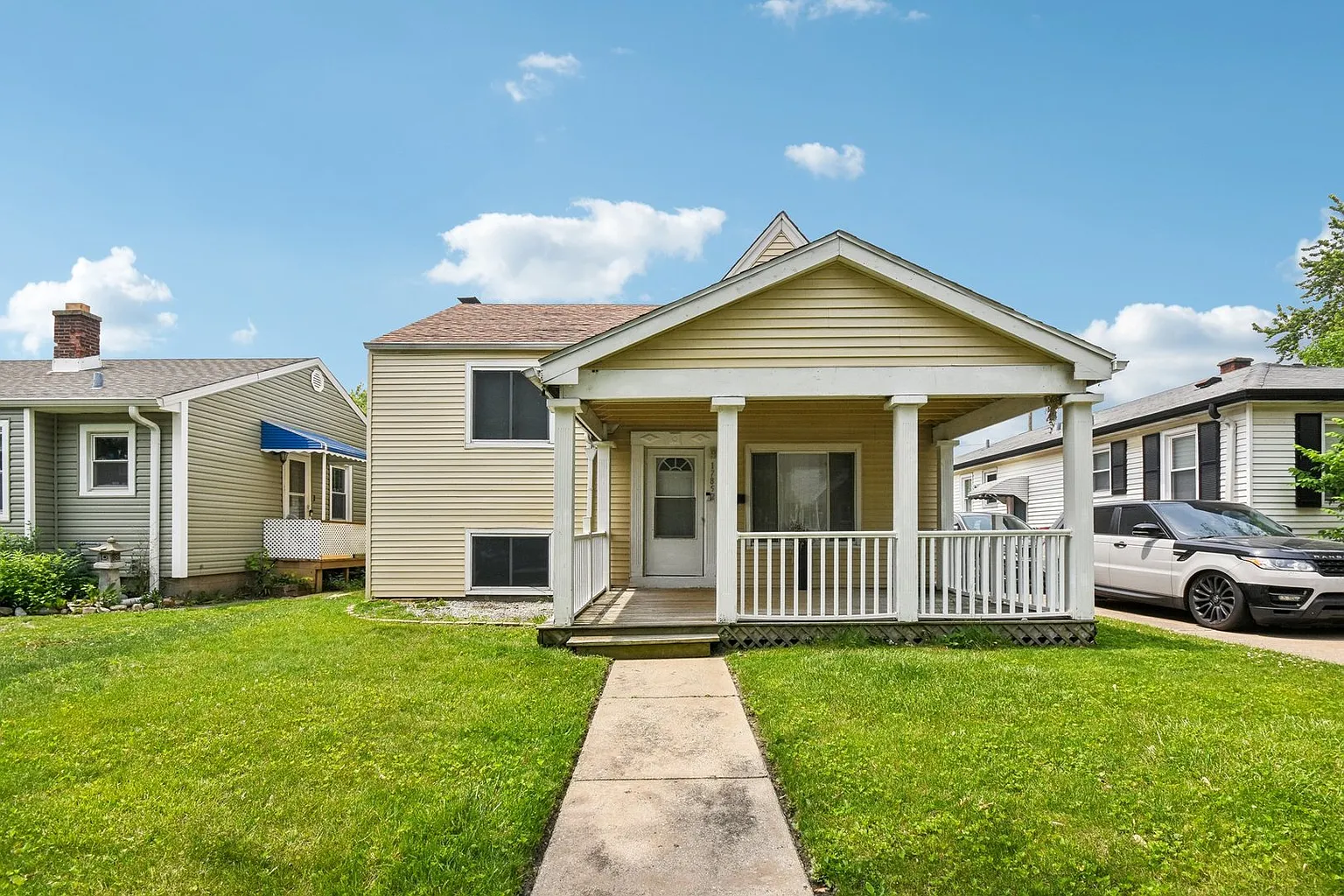 17852 Walter St photo 1
