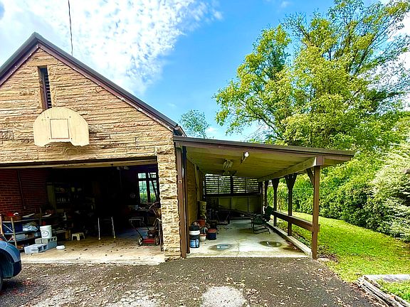 4th image of 412 Englewood Rd