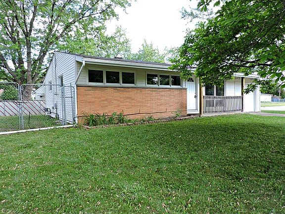 3rd image of 635 Manford Ct