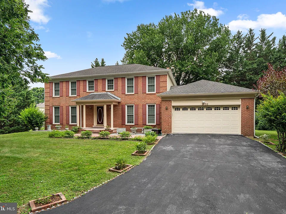 2132 Cherry Leaf Ln
