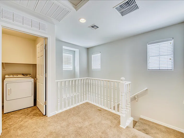 21130 N 36th Pl — Photo 11
