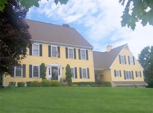 74 Lester Ln, Weymouth, MA 02188