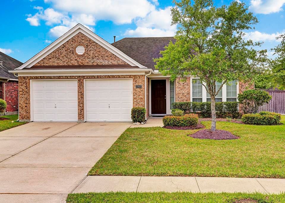 1st image of 2902 Emerald Brook Ln