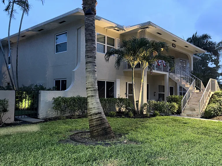5912 Via Delray #B — Photo 4