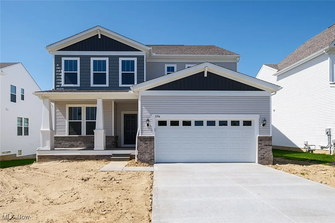 3794 Golden Wood Way photo 1