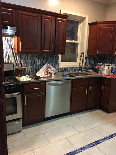 1st image of 4300 Carpenter Ave