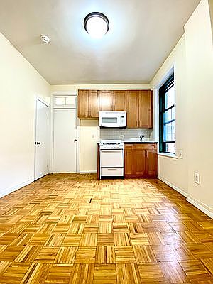 1st image of 520 E 79th St APT 5b