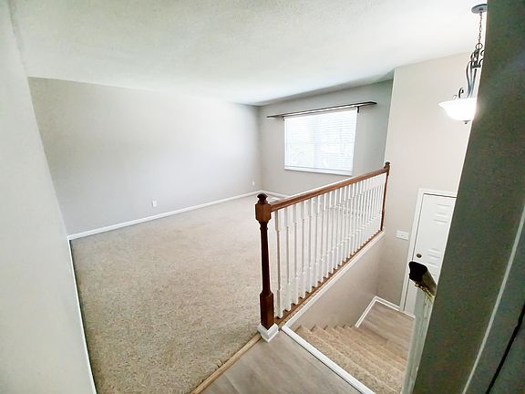 2nd image of 6225 NW Starhurst Dr