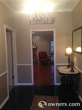 2nd image of 102 Iris St