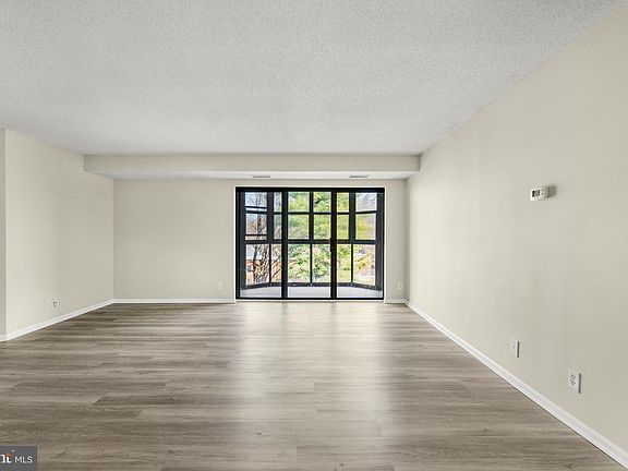 5th image of 2100 Langston Blvd APT 316