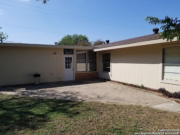 2nd image of 4542 Lyceum Dr