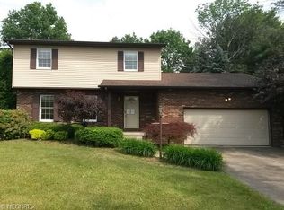 1 Cheyenne Dr, Girard, OH