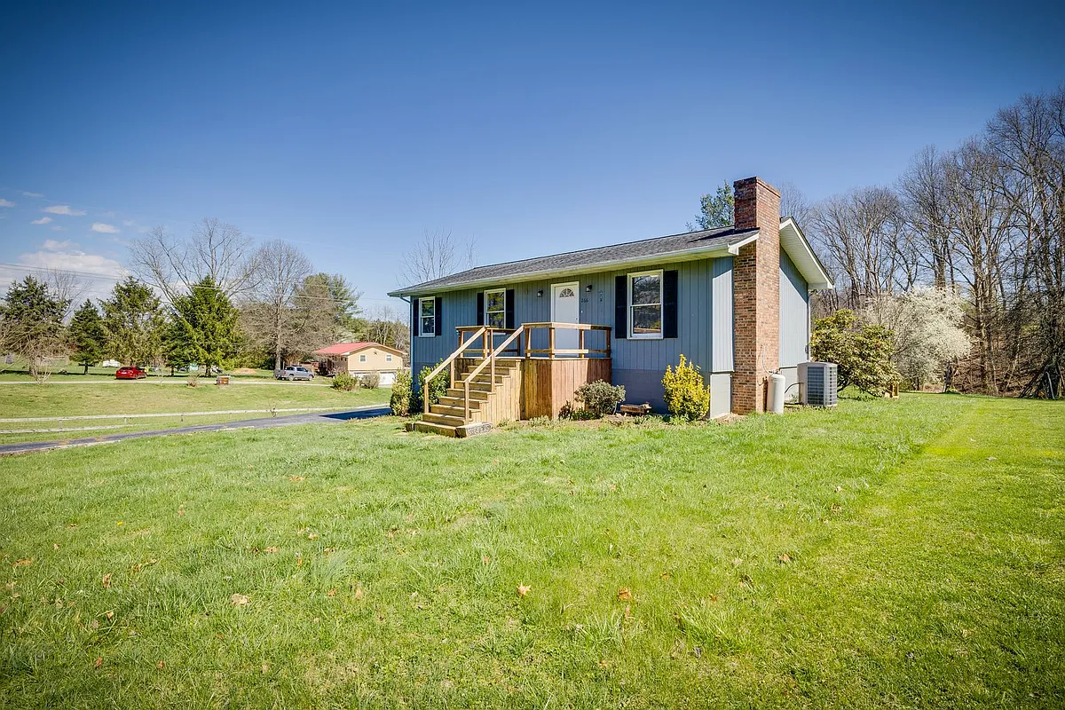Building Photo - 266 Ramey Rd
