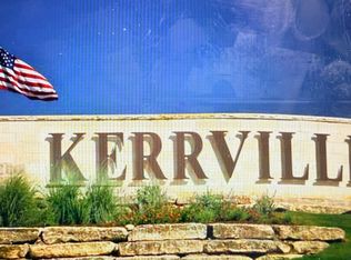 325 Gabe Rd #55, Kerrville, TX 78028