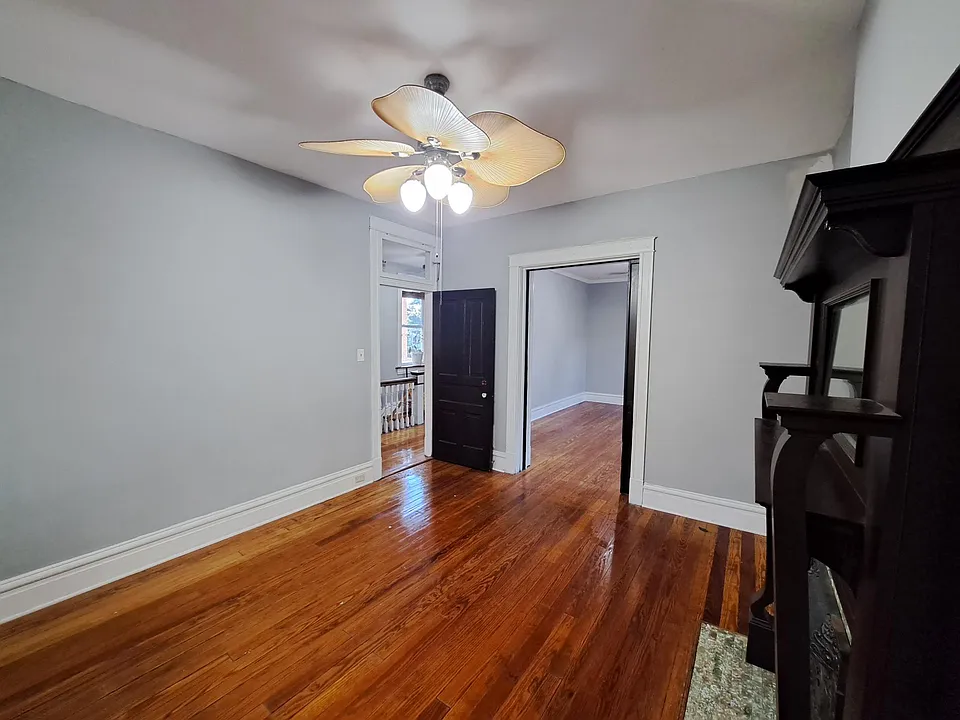 4440 Pennsylvania Ave #2