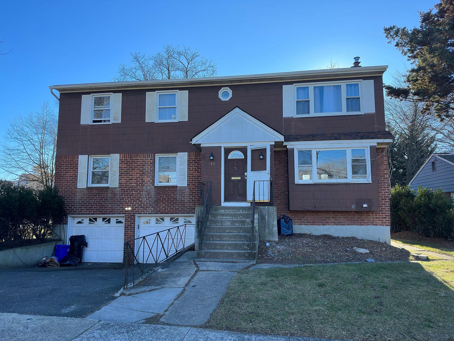 184 Charing Cros, Lynbrook, NY 11563 Zillow