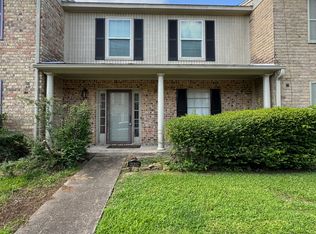 6826 Marshall Place Dr, Beaumont, TX 77706