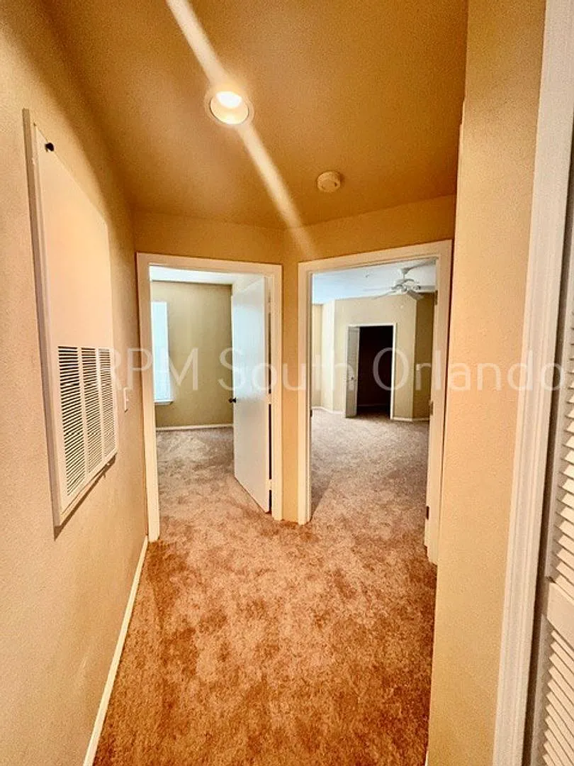 2 Bedroom 1 Bathroom in longwood — Photo 4