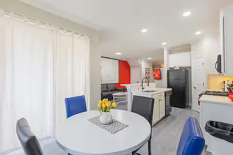 849 Assembly Ct — Photo 20