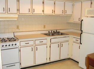 901 W Springfield Ave APT 1, Urbana, IL 61801