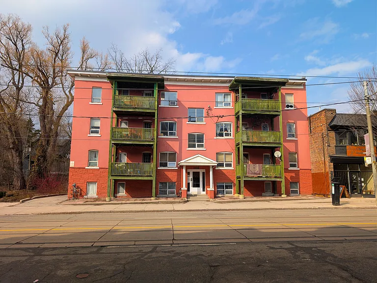 2150 Queen St E #23 — Photo 6