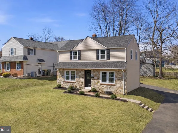 310 Greenhill Rd, Willow Grove, PA 19090