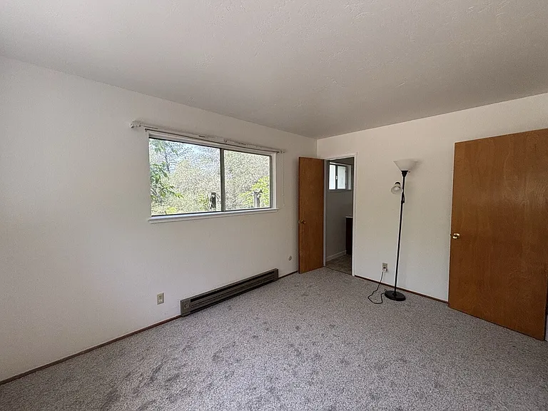 6540 Browns Rd — Photo 9