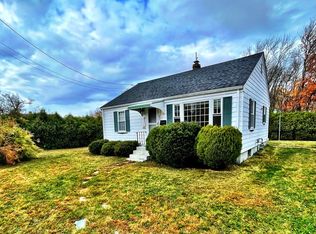 85 Russells Mills Rd, Dartmouth, MA 02748