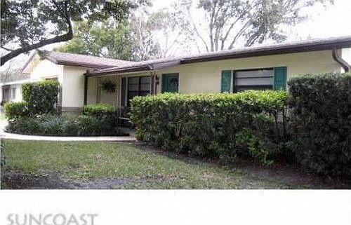 1st image of 1418 Canterbury Dr