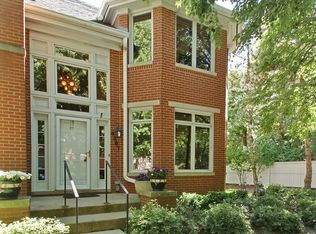 4267 W Harrington Ln, Chicago, IL 60646