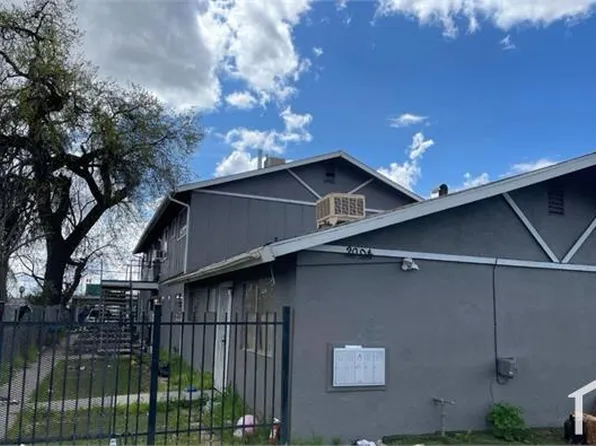 2004 E White Ave, Fresno, CA 93701