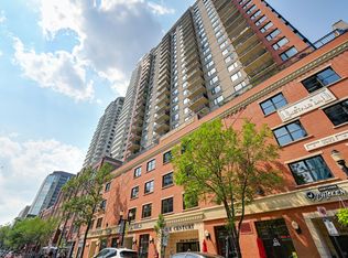 10180 104th St NW #2205, Edmonton, AB T5J 1A7