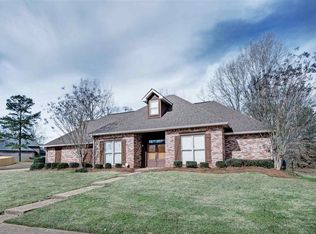 424 Huntington Dr, Jackson, MS 39272