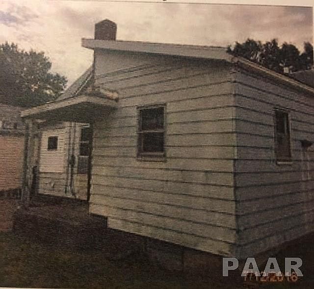 2nd image of 551 E Pine St