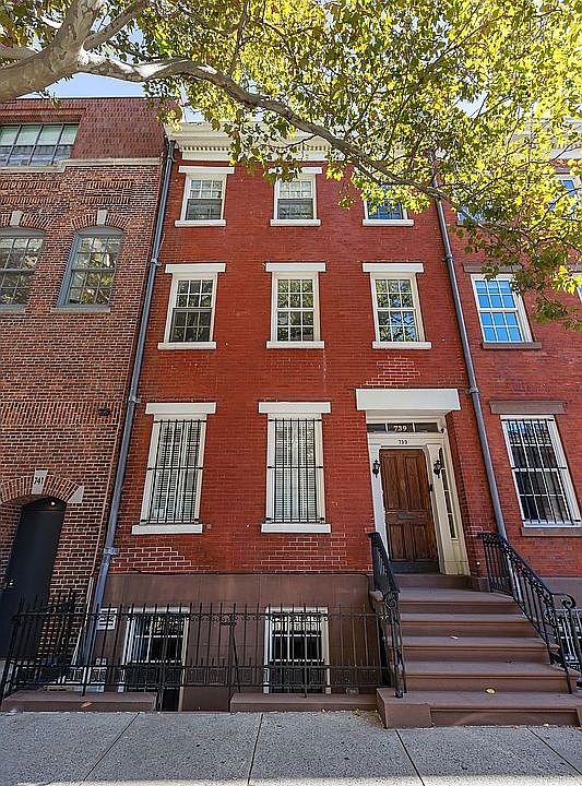 1st image of 739 Washington St