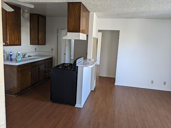 4th image of 501 Walnut Ave #A5